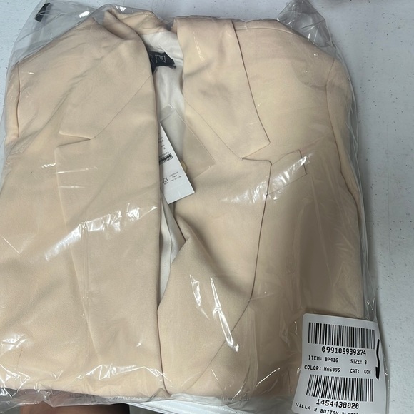 J Crew Willa blazer in city crepe Item BP416 - Picture 4 of 4